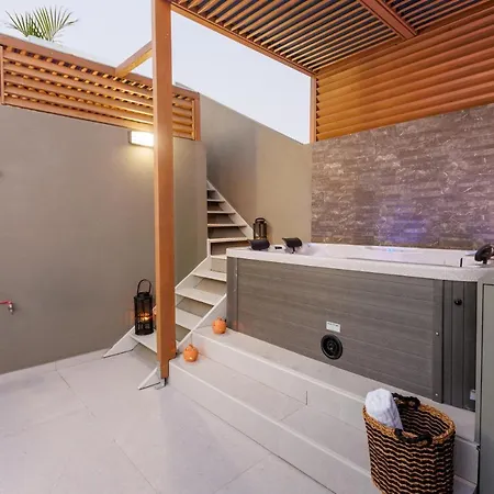 Front Villa